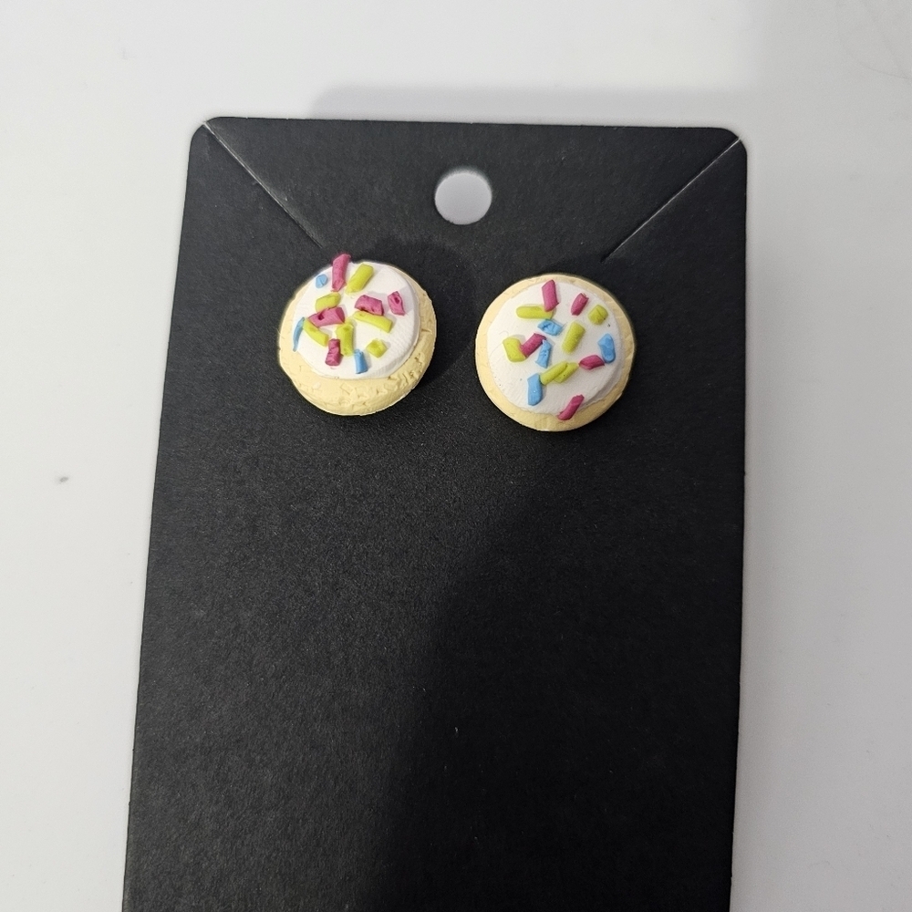 NWT, Earrings - cookies with sprinkles, light weight, hypoallergenic - Picture 2 of 3